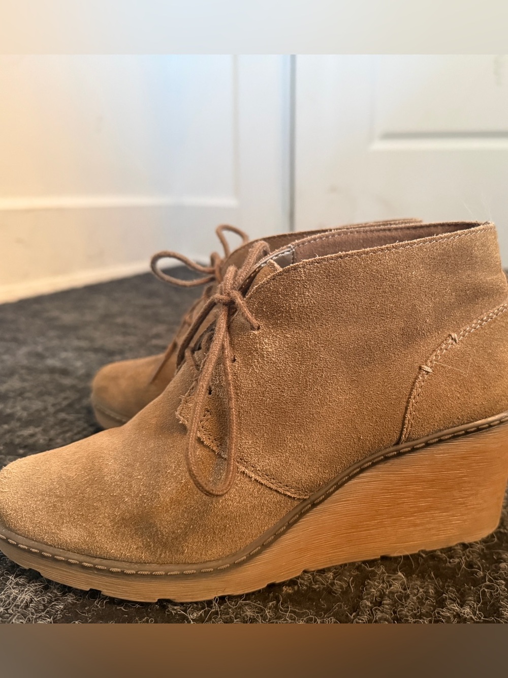 Clarks Tan Suede Wedge Lace-Up Ankle Booties